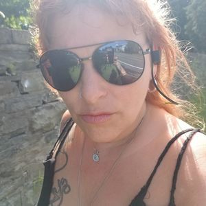 Meet your Posher, Sally